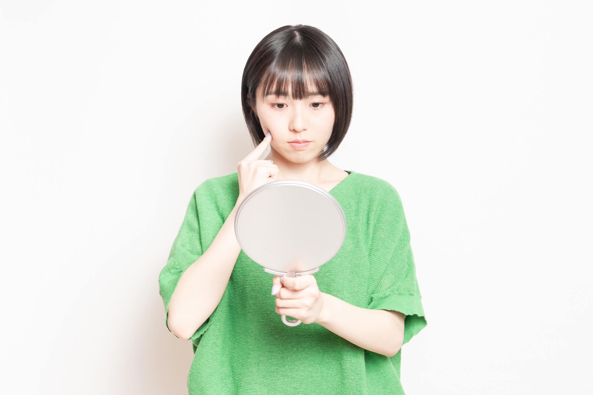 福岡で話題のニキビ跡治療とは？美容皮膚科の最新技術を紹介